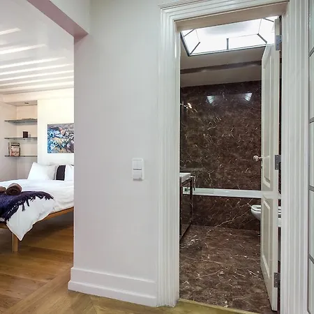 Portuguese Living Saldanha Prestige Lisboa